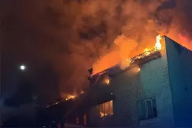 两枚俄导弹团灭60名乌军，特朗普没想到，俄乌要把美国踢出局？图片