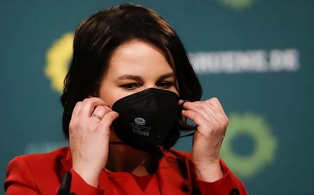 对华强硬的80后女政客，正式就任联合国大会主席：联合国完蛋了