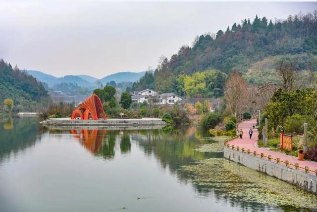 乡游黔中 · 新蒲新区 乐安村丨沙滩文化润秋色，黔北古村展新颜