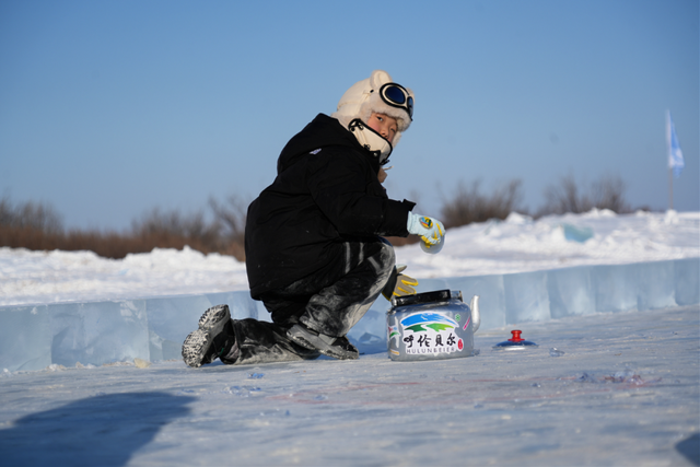 内蒙古冰雪英雄会额尔古纳冰雪欢乐季第三届中俄界河冰钓活动，冰雪盛宴启幕图集