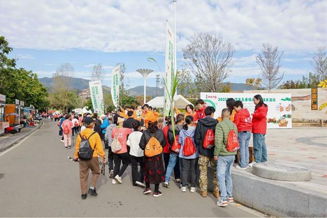 千人徒步丈量“功夫永春” 文体旅融合展县域魅力