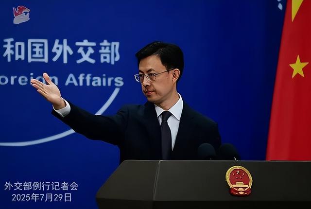 特朗普说了实话，开出访华条件，9・3阅兵仪式，他大概率不会来