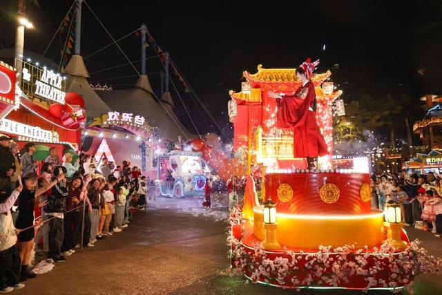 深圳老牌景区春节“翻红”成顶流，元宵新玩法再续狂欢