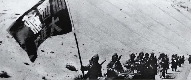 川藏线上的司机为何总要点烟扔出窗外？藏民：扔烟的都是聪明人