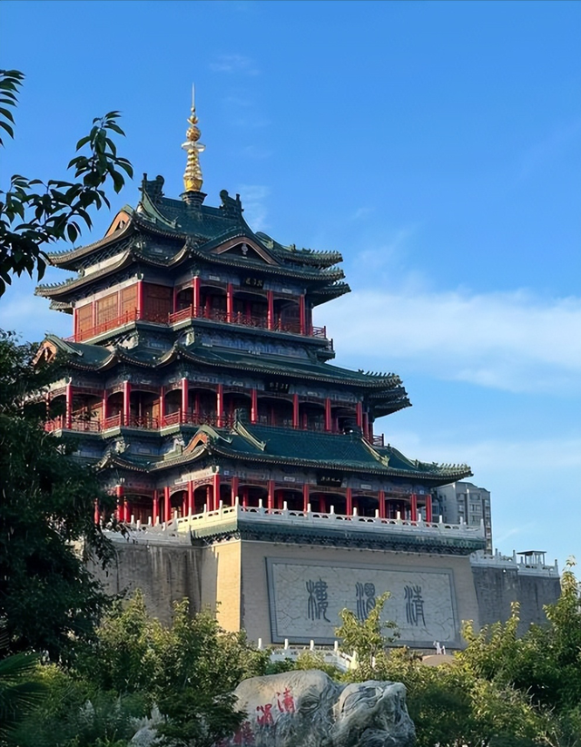 咸阳十二时辰 比西安近，比宝鸡厚！这座埋着半个秦汉的城藏不住了