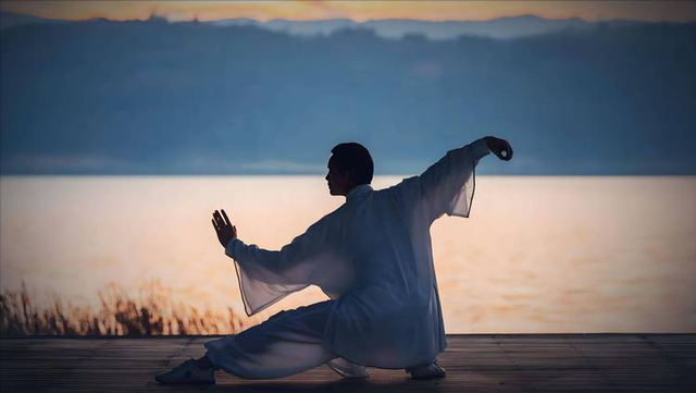 "经常运动"被推翻？医生建议：过了65岁	，最好保持4个锻炼习惯