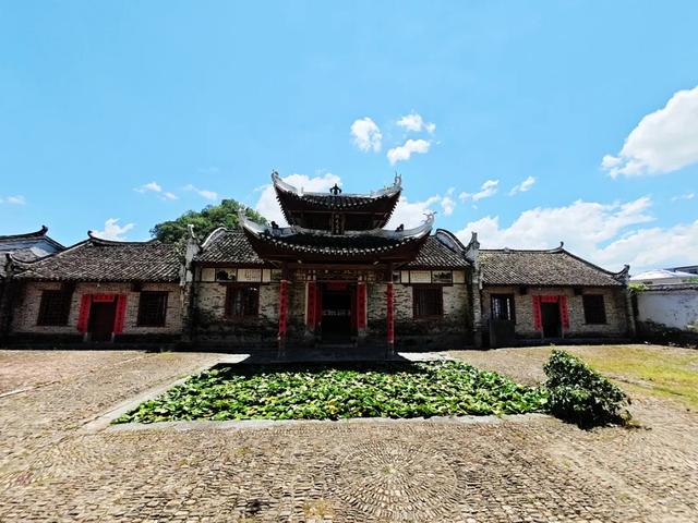 潇贺古道上的秘境：秀水状元村！