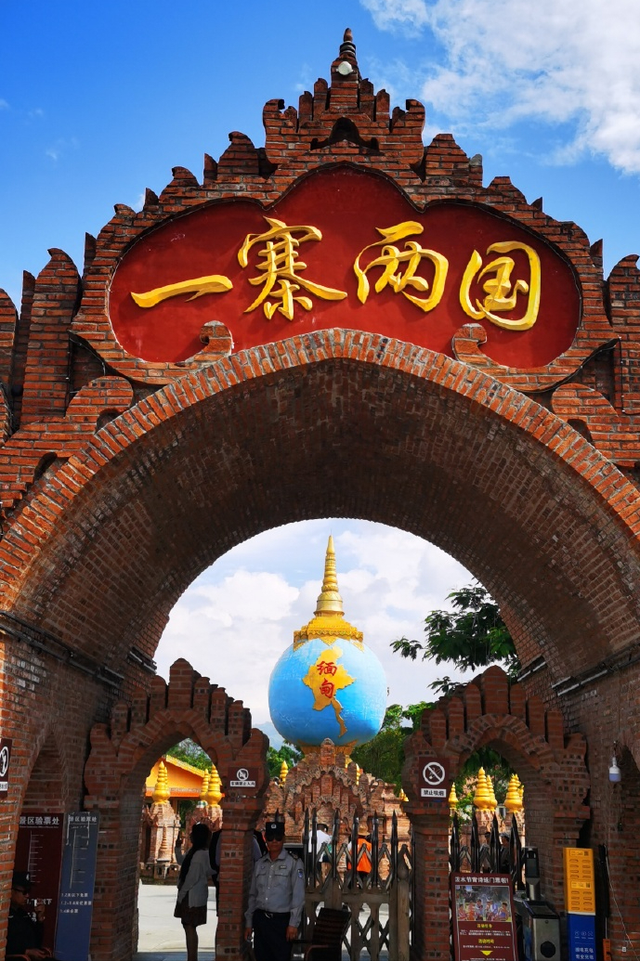 中国顶级国道自驾线，走一趟2个月！跨越20000里，走完够吹一辈子