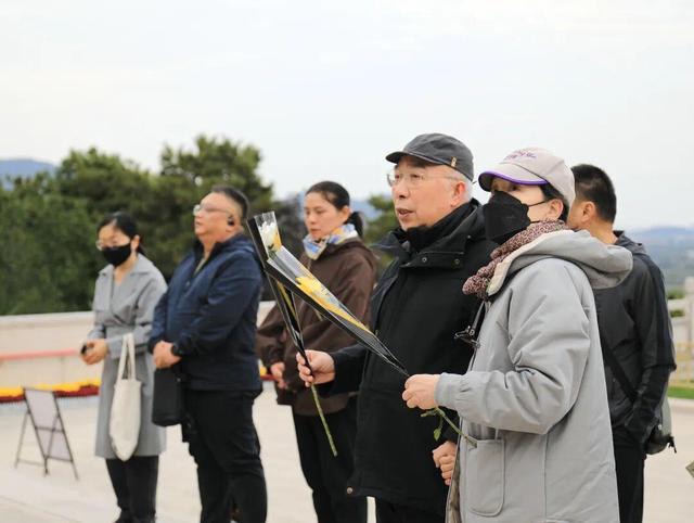 《沉默的荣耀》热播后，西山无名英雄广场迎来瞻仰热潮