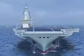 福建舰首次海试结束，人民海军罕见发号外！美国CNN却不屑一顾图片