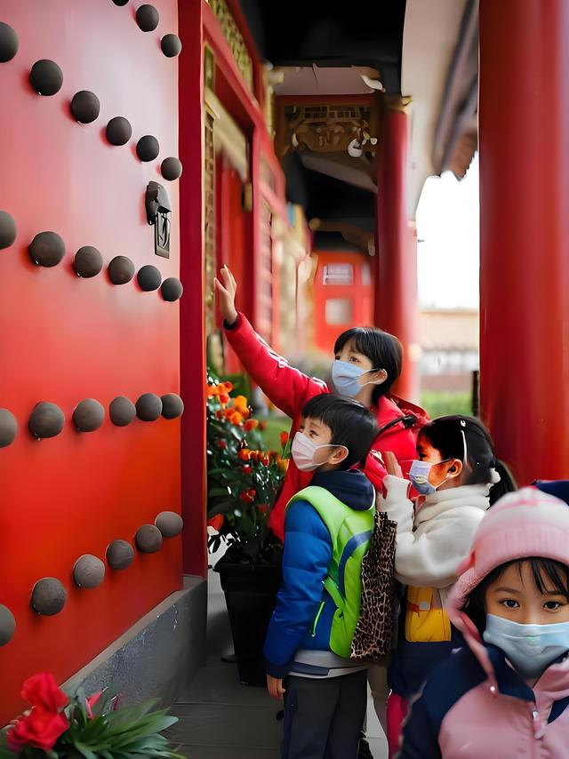 《金陵一对. 联连中国》上联:紫禁九围万方承六纪