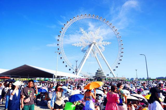 2025哈尔滨草莓音乐节在哈尔滨国际啤酒节园区圆满落幕