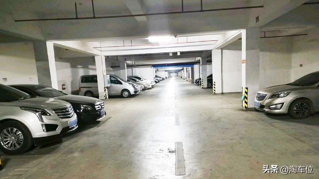 2025深圳机场停车一天多少钱，机场停车便宜攻略