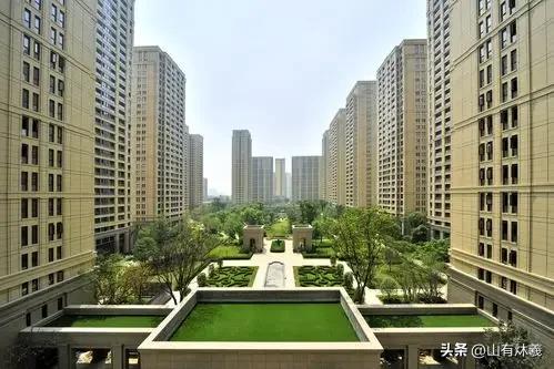 若不搬走这“三座大山”，中国人口总数，将在2056年被老美反超