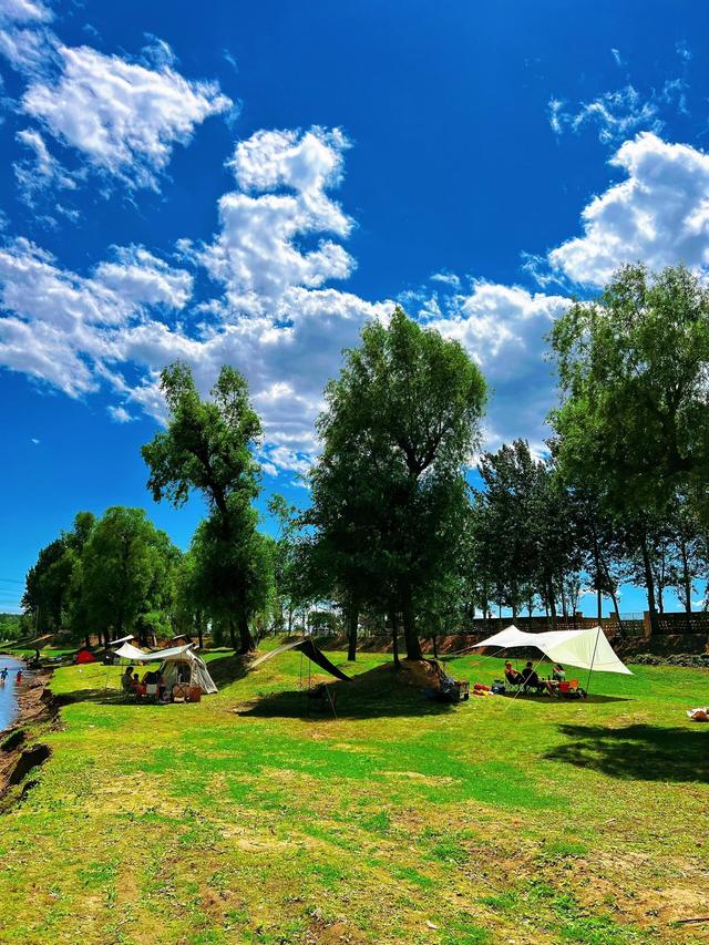 年轻人不看5A景区，宁愿坐5小时车去大青山，避人流还解压