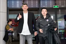 已不在意去年误判，梅州想在上海拿分回家图片