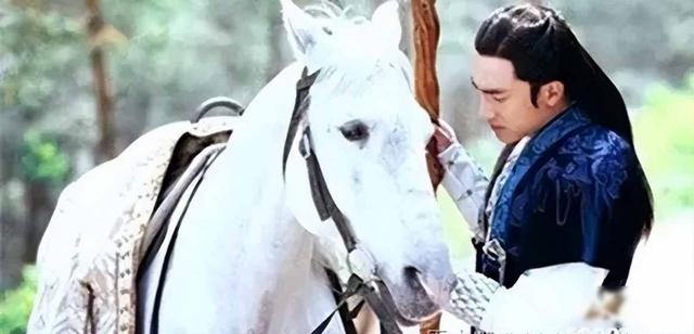 段景住偷马引祸，晁盖莫名中箭，梁山真相谁敢言说？