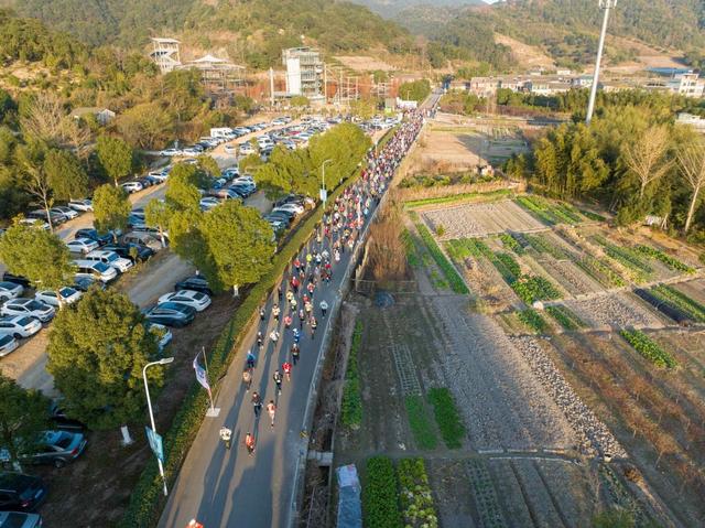 逐野四明，每一次驻足都是风景