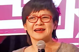 柯以敏：自诩亚洲美声天后，今开演唱会被群嘲，票价最高1080元图片