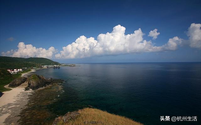 中方反制刚发往东京，不到24小时，高市再谈涉台立场	，8字不简单