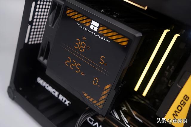 TUF B850M+RTX 5070+R9 9900X+乔思伯 C6 MATX 装机展示分享