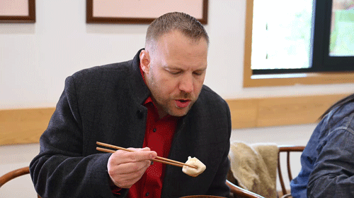 大雪今晚抵汉，有人先玩嗨了！