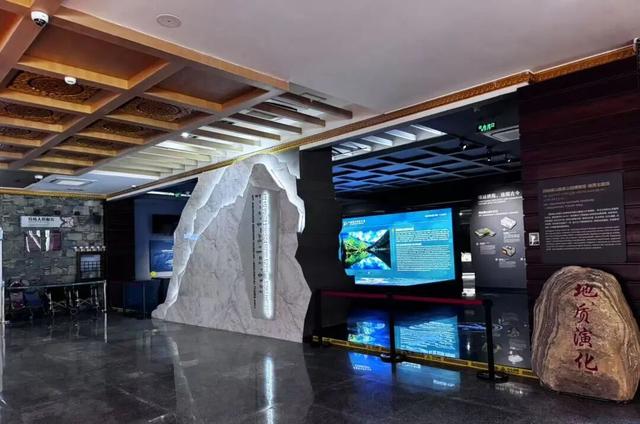 观山·阅史·体验·品文化 | 四座博物馆，四种维度，解锁一个立体的四姑娘山