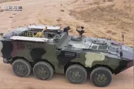 泰国展示中国120毫米自行迫击炮 配卫星制导炮弹 我们自己为何不用图片