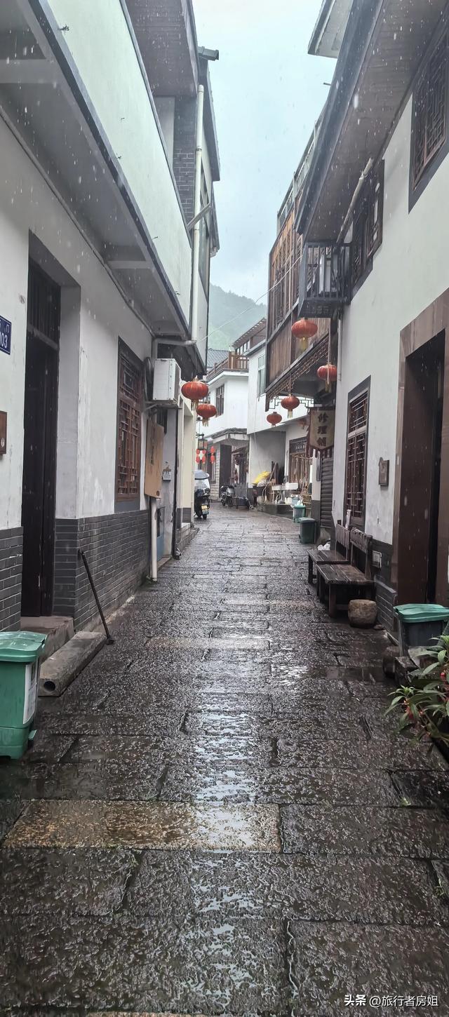 临安龙门秘境一景三村，山水相依确实如深山秘境