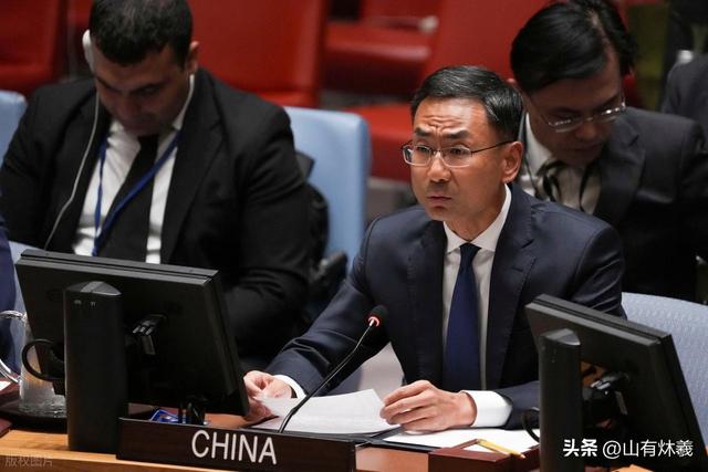 导弹落在中国使馆800米外，中方罕见发大火，以色列要摊上大事了