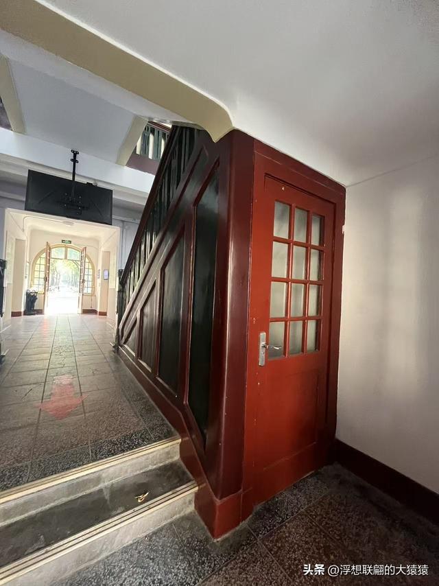 俺那天进齐鲁大学里面来了一场时空旅行（山东大学趵突泉校区）