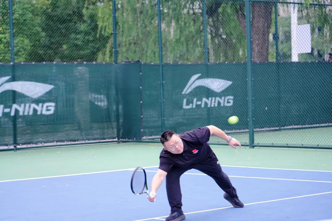 首届网球友谊赛暨武汉市高新技术产业协会网球分会正式成立! 首届网球友谊赛暨武汉市高新技术产业协会网球分会正式成立!