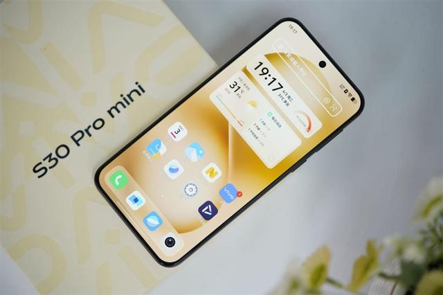 颜值体验全面Pro！ vivo S30 Pro mini评测：年轻人的梦想小直屏