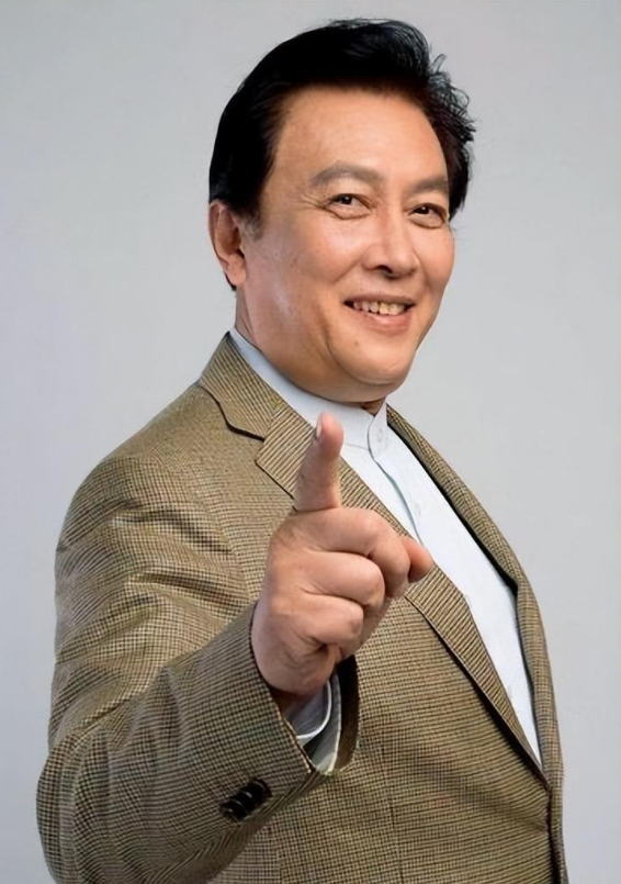 逼原配自杀、割老人韭菜，唐国强的“遮羞布”，被韩红狠狠撕下！