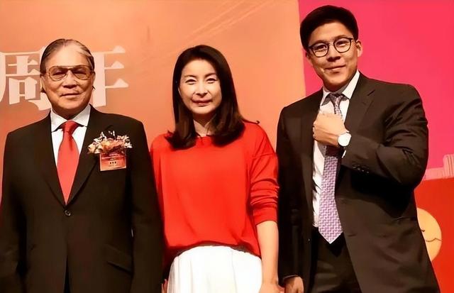 结婚13年，郭晶晶再次迎来喜讯，霍震霆的话再一次得到印证