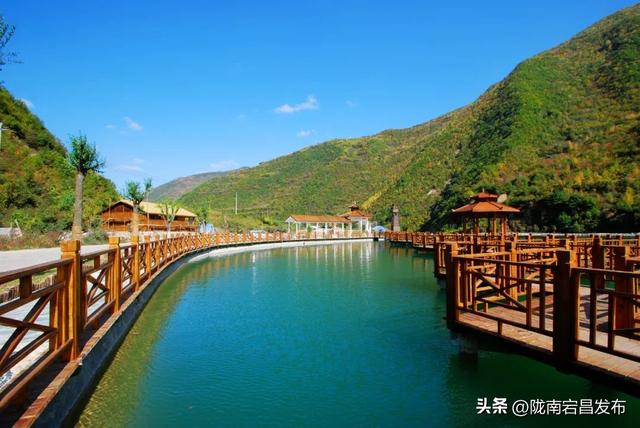 避暑胜地·康养宕昌｜娥嫚引我入青绿，共赏官鹅盛夏私语