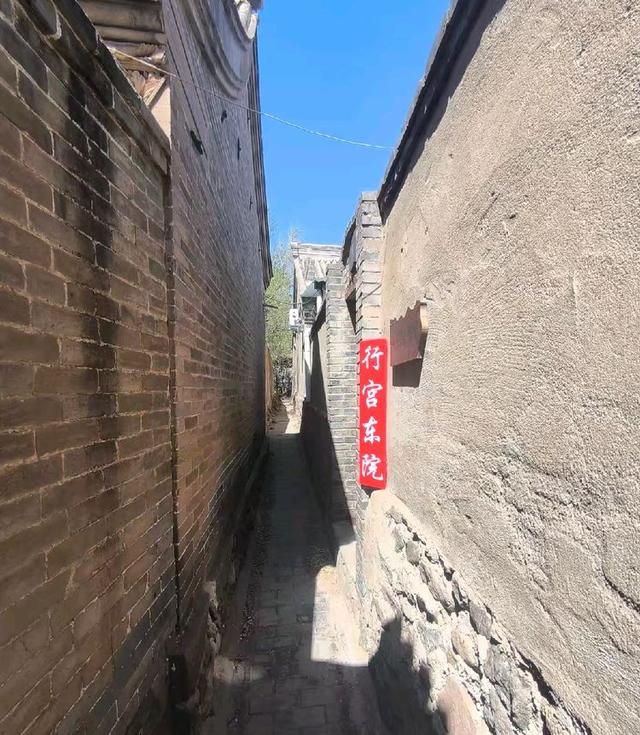 参观游览古代的邮局——河北鸡鸣驿站