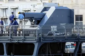 日本领先一步？“舰载电磁炮”首次亮相，其实比中国已经晚了5年图片