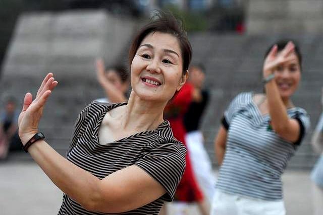 “经常运动	”是错的？医生直言：过了50岁，尽量保持6个锻炼习惯