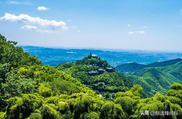 8 月要去，国内这 10 个地方美到窒息，再不去就等明年