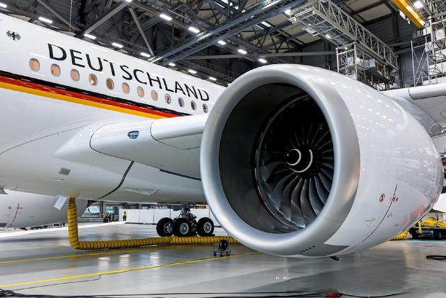 马克龙访华只是幌子？欧盟突然下重手，直指中国核心制造业要害！