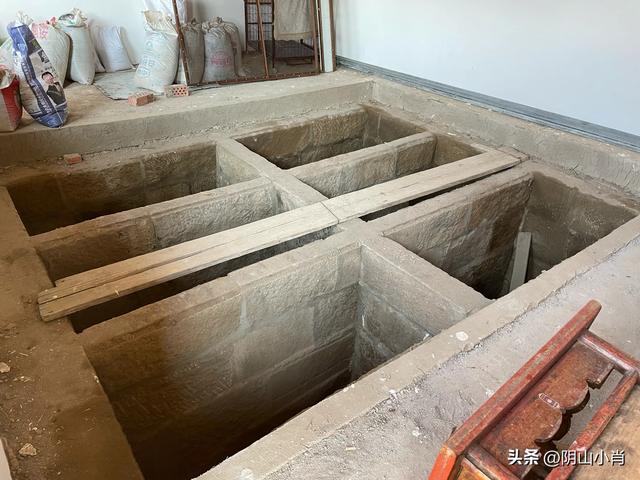 走访合教黑教堂抗日兵变旧址