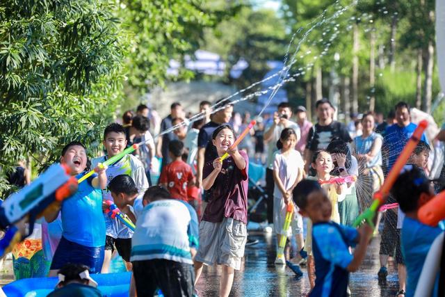 音乐不停、美食不断、水花不歇！来郑州绿博园畅享30天不重样的盛夏奇旅