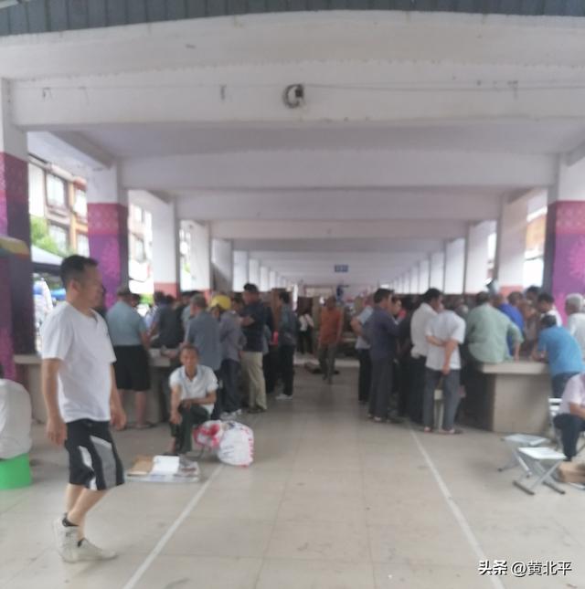 广西南宁市武鸣区民国时因械斗分出两个新圩，混得最好的是罗波圩