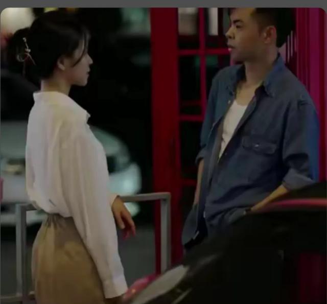 “真正的高手，连风都不惊动。”