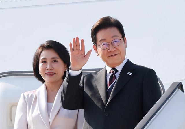 李在明没让中方失望，赶在飞机降落美国前，对特朗普泼了一盆冷水