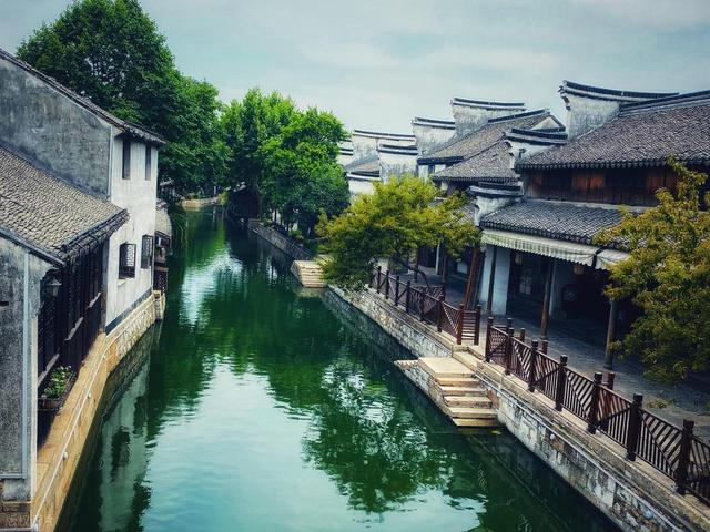 江南行 风光美 作者 张德富