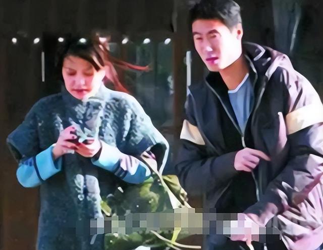 赵薇没想到，自己不止被圈内封杀，还有一件事，也让她面子挂不住