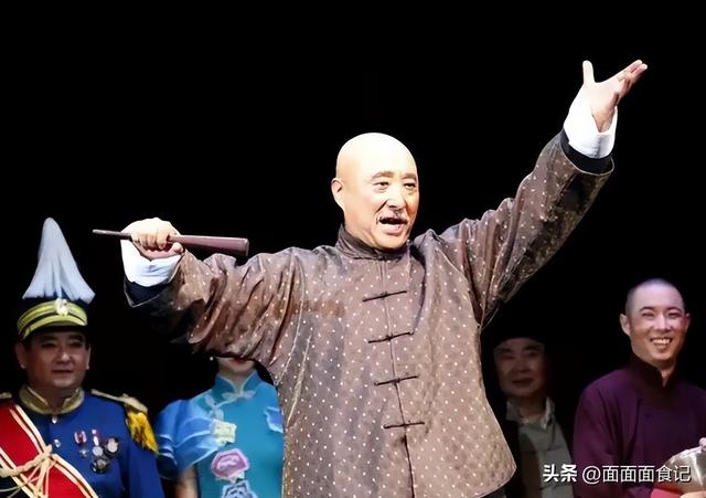 《人民日报》再次“点名”陈佩斯！字字珠玑，给娱乐圈敲响了警钟