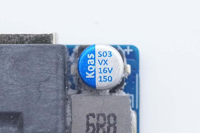 小米120W澎湃秒充+100W PD快充，酷态科10号超级电能充mini拆解
